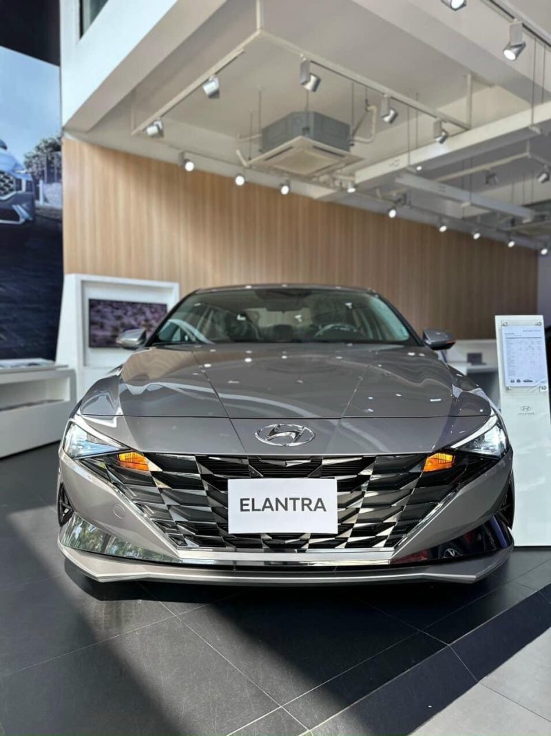 Elantra 1.6 Đặc biệt